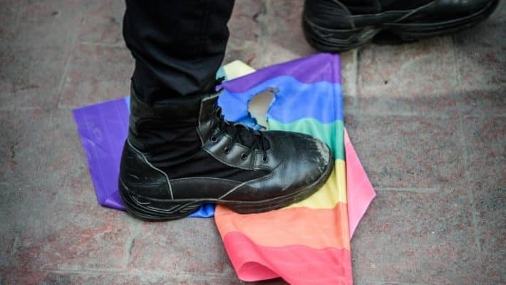 Из-за преследования геев Чечню покинули 114 человек
