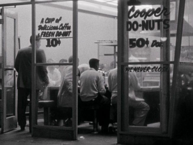 Cooper’s Do-Nuts в 1961 году, через два года после Do-Nuts Riot Купера