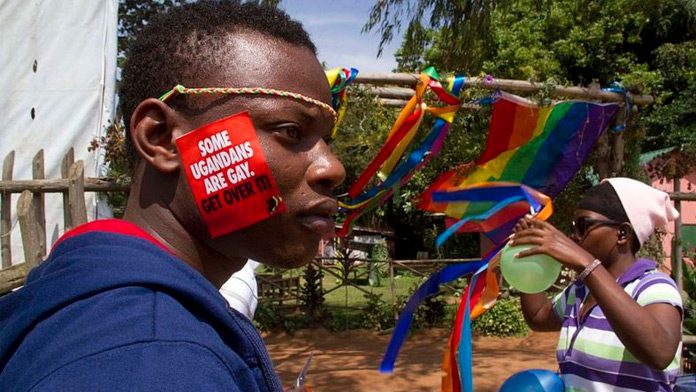 В Уганде смертная казнь для ЛГБТ