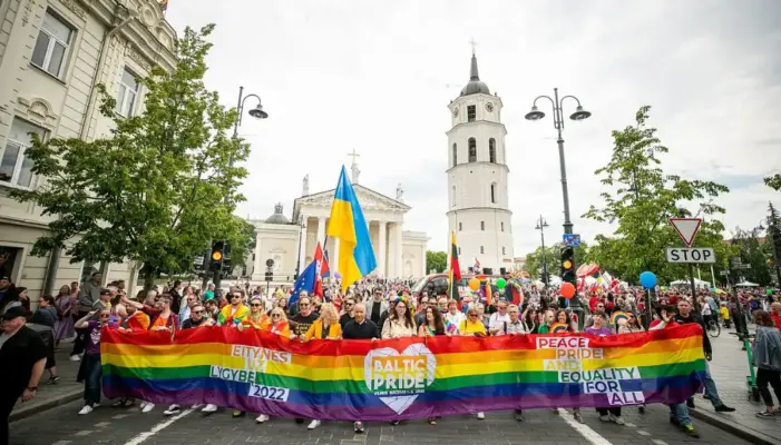 Фото с Baltic Pride 2022 года, когда прайд-шествие в прошлый раз было в Вильнюсе